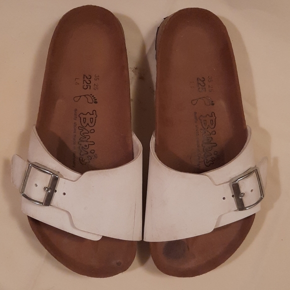 Birkenstock sandals - Picture 1 of 5